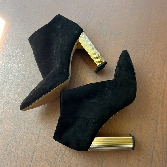 Michael Michael Kors black velvet boots size 9 - Picture 2 of 7